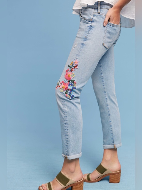 Pilcro and the Letterpress Denim - Pilcro and the Letterpress Embroidered Mid Rise Ankle Jeans~ Denim Light